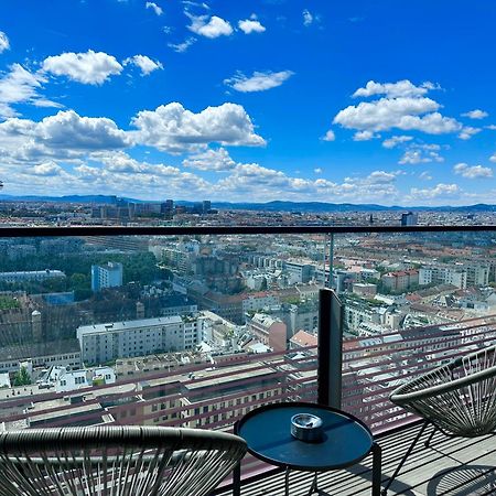 Luxury Penthouse I Rooftop Pool I Self Check-In Viena Exterior foto
